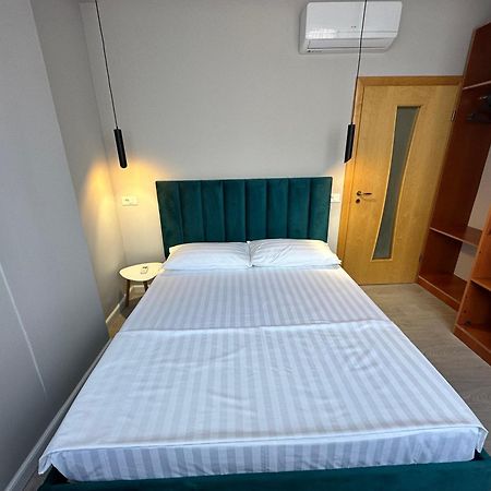 Xhimi'S Seaside Apartments Драч Екстериор снимка