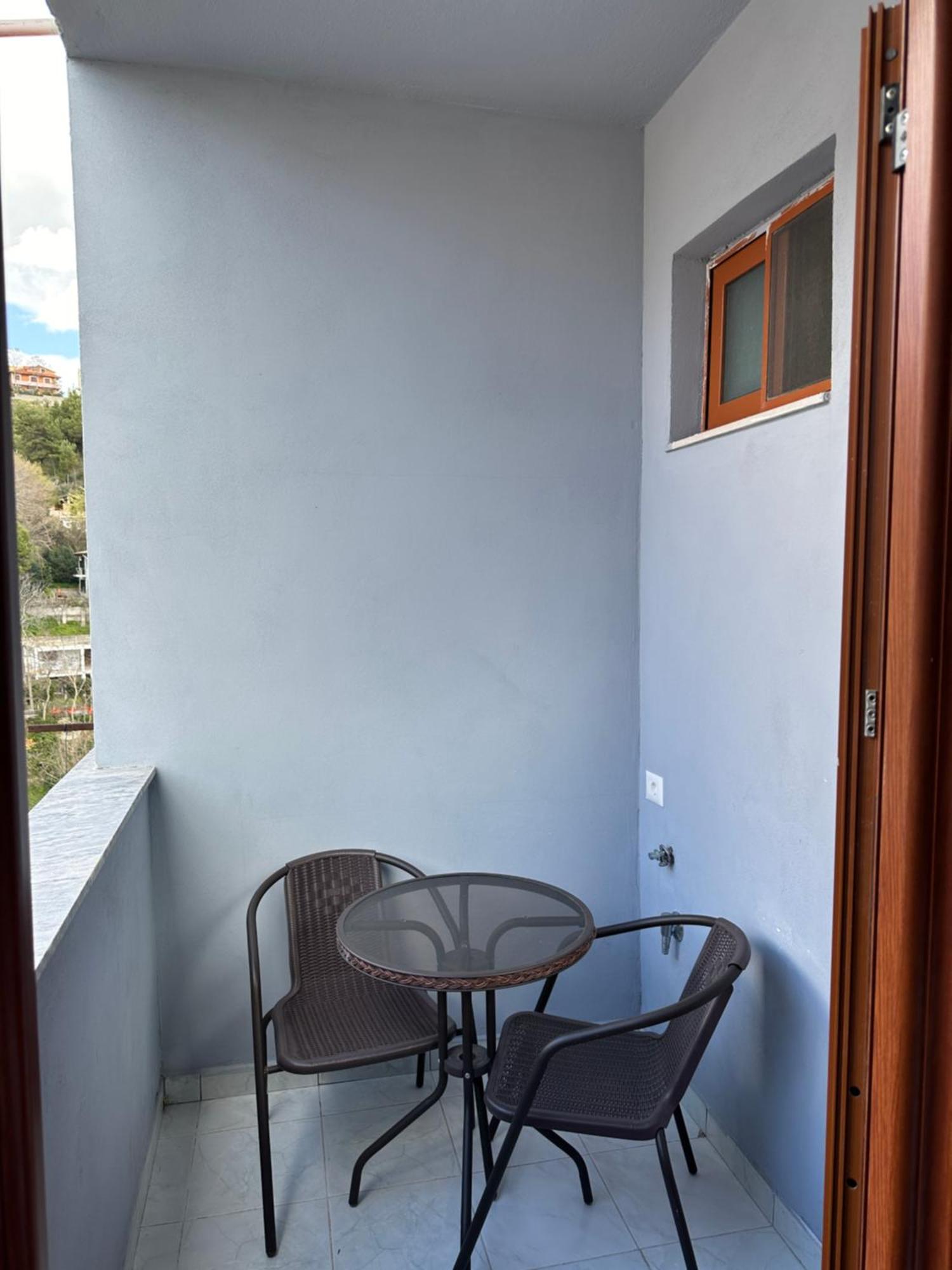 Xhimi'S Seaside Apartments Драч Екстериор снимка